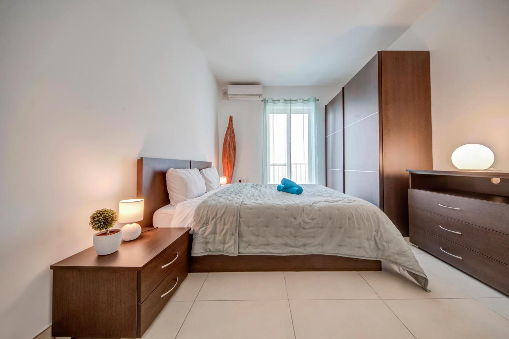 Modern 2Br Apt With Balconies In St Julians, Paceville - Apt 5 By Vaganza Saint Julian's Ngoại thất bức ảnh